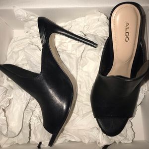 NEVER WORN - Brirelia Heels from Aldo